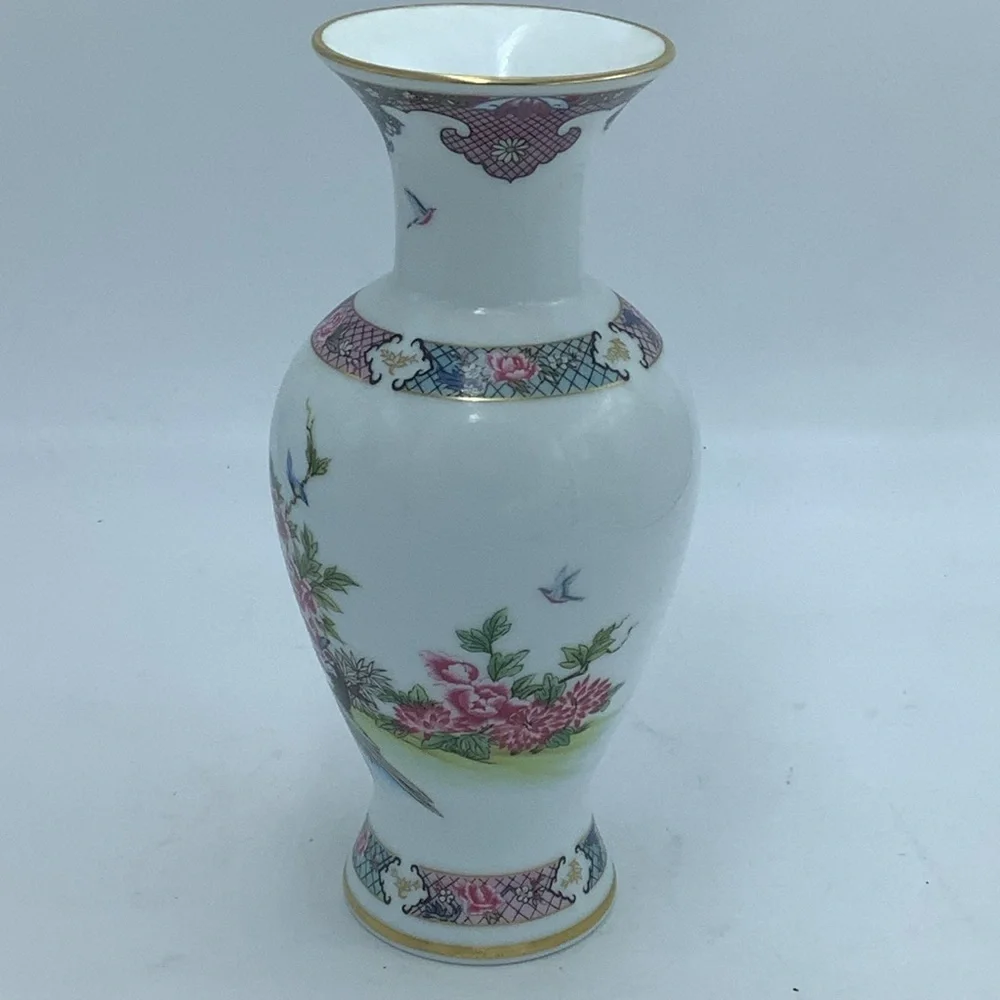 Lenox The Martha Washington Vase